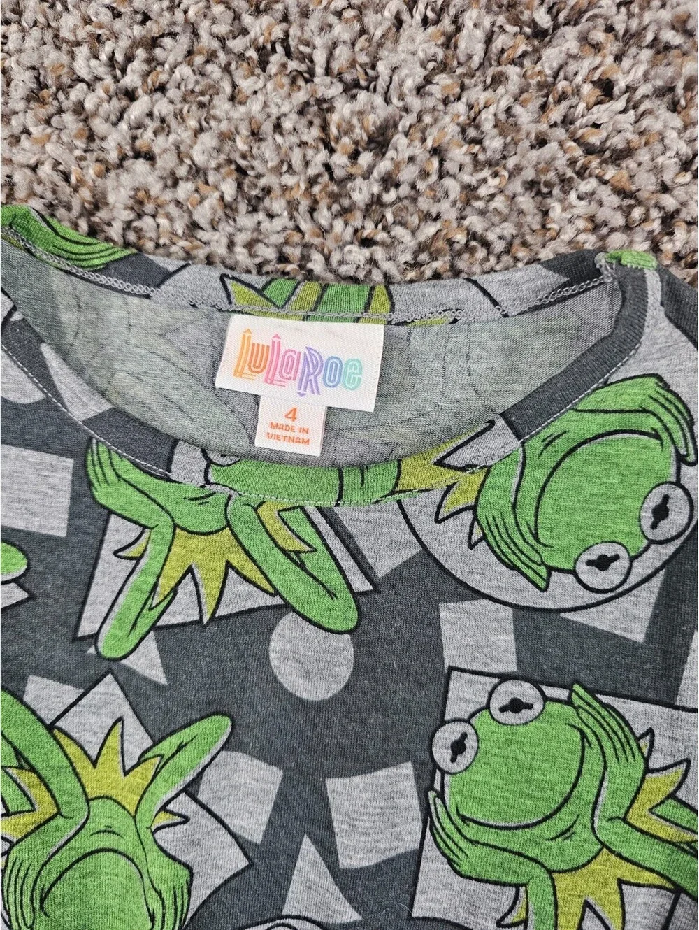 LuLaRoe dress featuring a Kermit the Frog pattern Girls Sz 4
